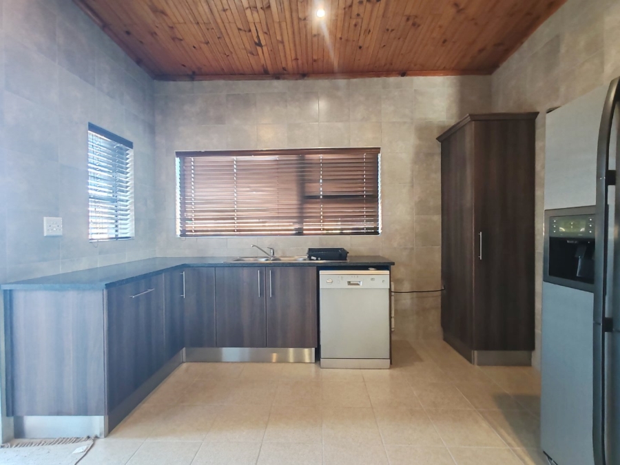  Bedroom Property for Sale in Newton Park Eastern Cape